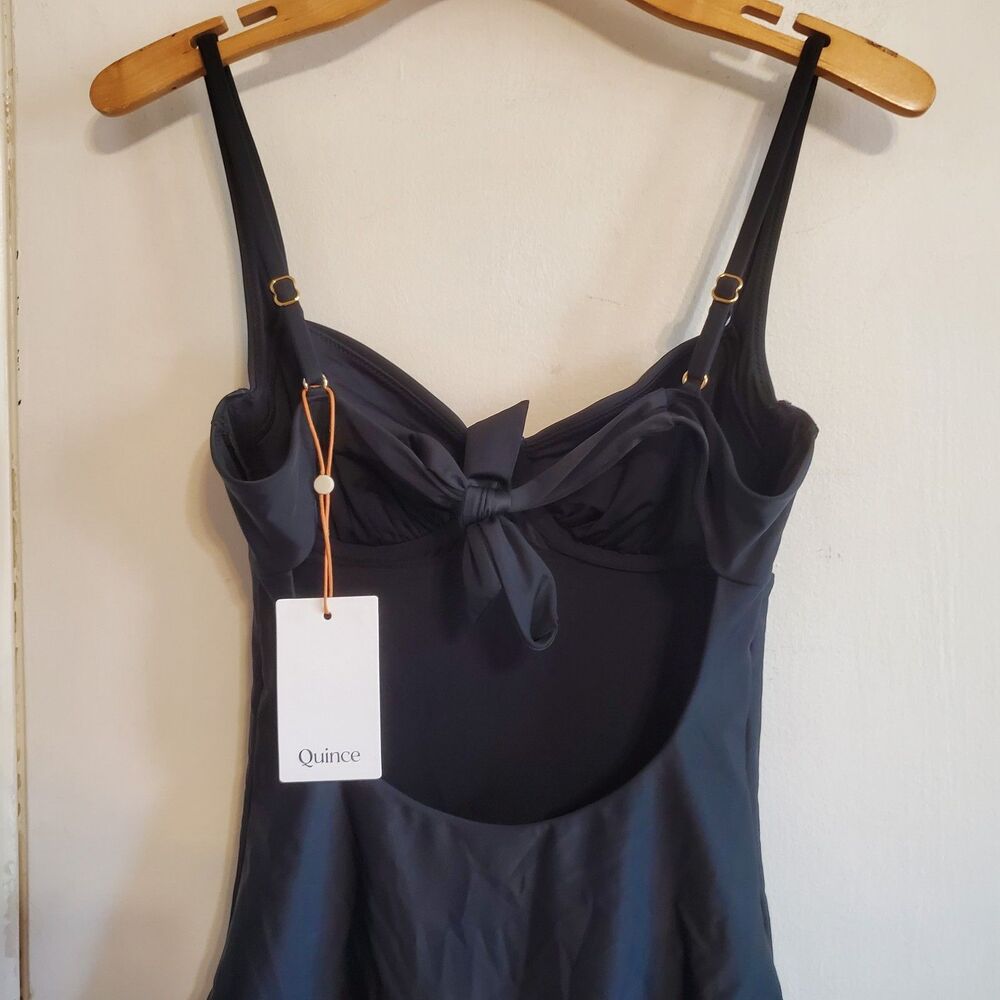Quince Italian Underwire One Piece Swimsuit Black Size M Beach Resort Vacation - Picture 6 of 10